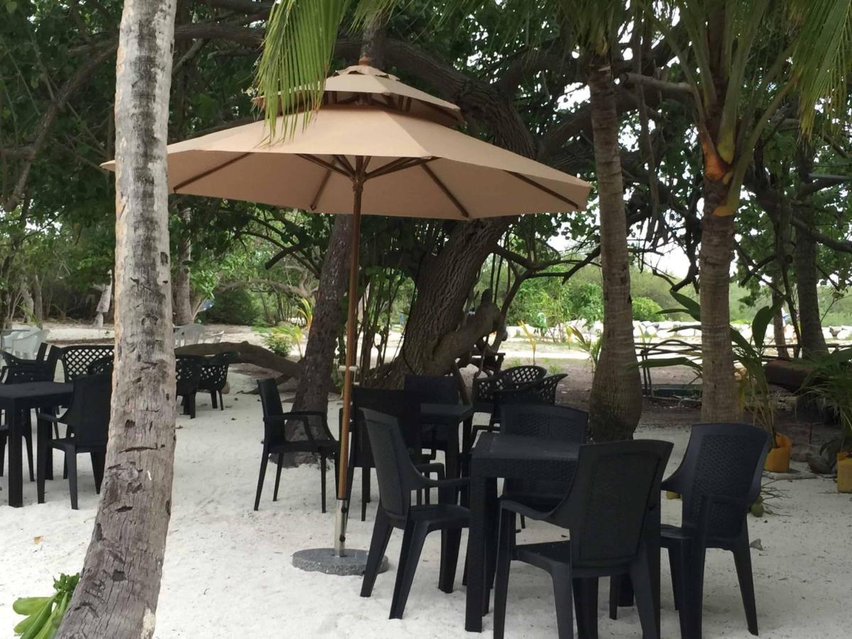 Surf Yoga Camp Hotel Thulusdhoo Exterior foto