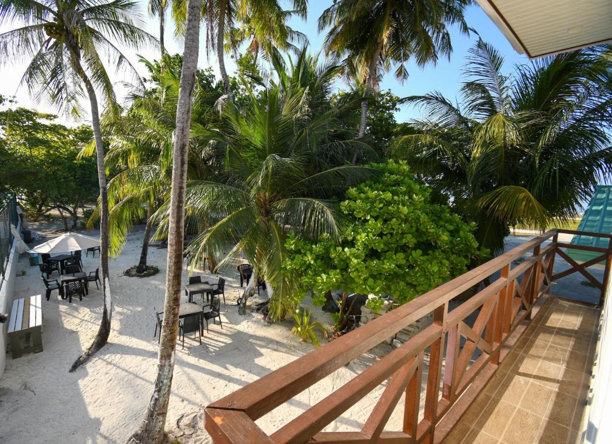 Surf Yoga Camp Hotel Thulusdhoo Exterior foto
